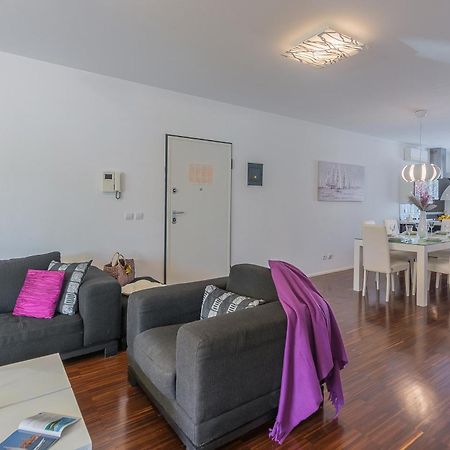 Luxury Apartment Lella Rovinj Buitenkant foto