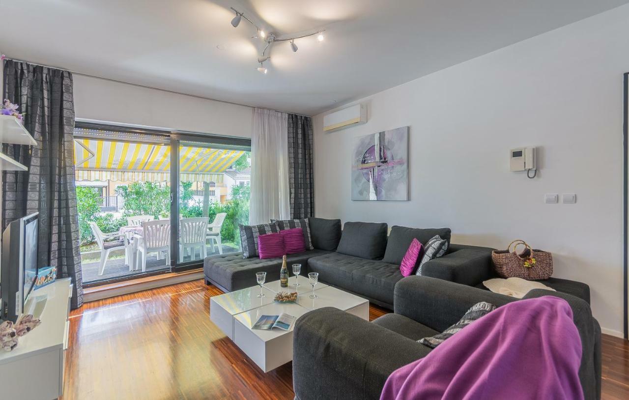 Luxury Apartment Lella Rovinj Buitenkant foto